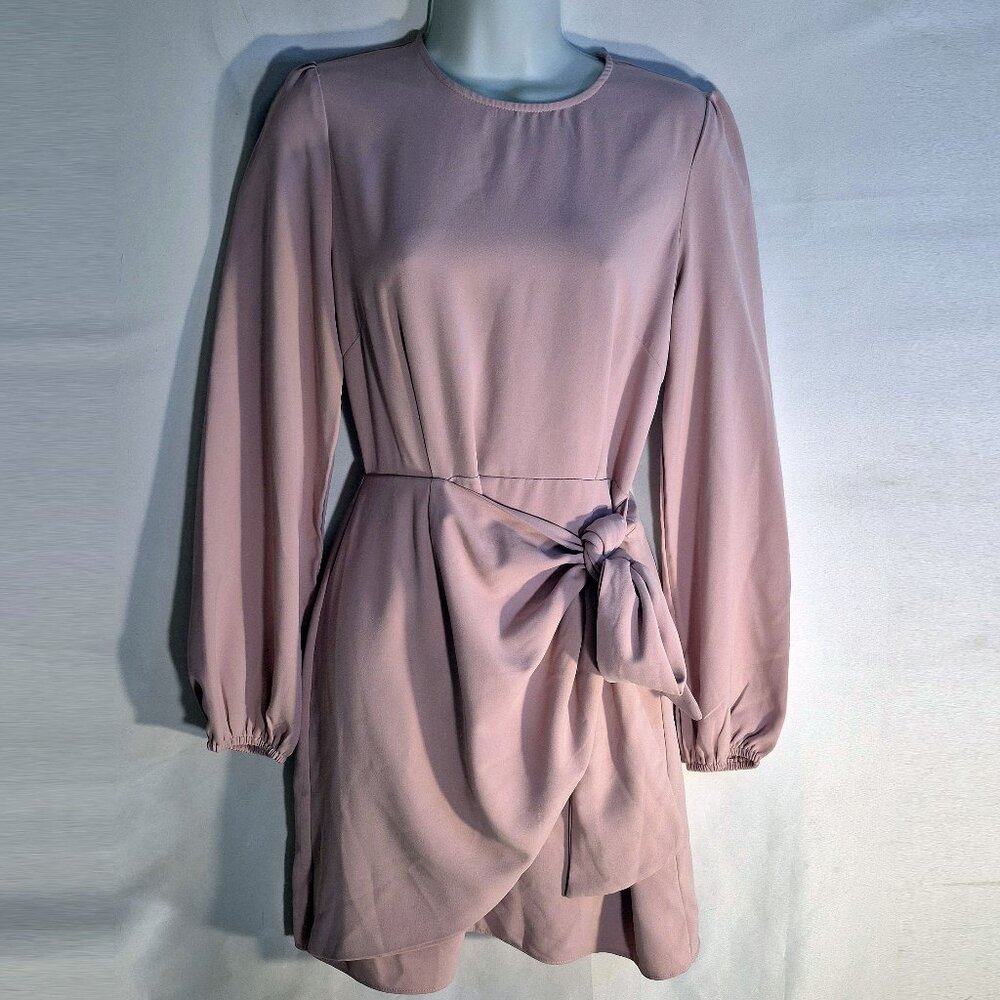 Lulus Midi dress, Pastel Lavender, Tie belt, wrap style in size small